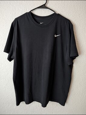 Nike Black Short Sleeve Crew T-shirt Size XL